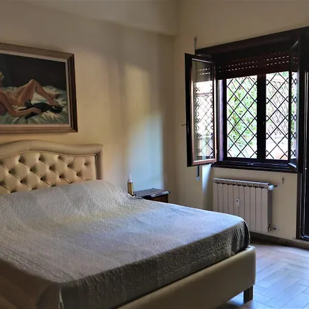 La Tana Di Sofia Penzion 4*