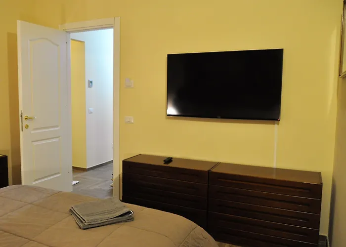 La Tana Di Sofia Affittacamere