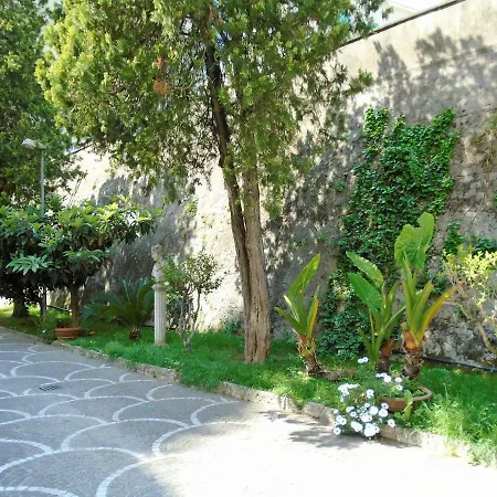La Tana Di Sofia Maison d'hôtes