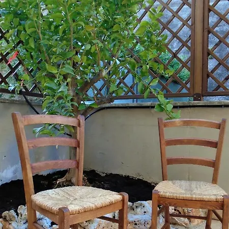 Maison d'hôtes La Tana Di Sofia 2*